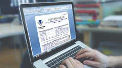 Доходите в лева, данъците в евро