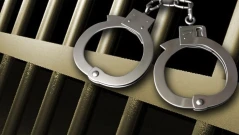 Задържаха двама мъже за измами с фалшиви пари и документи