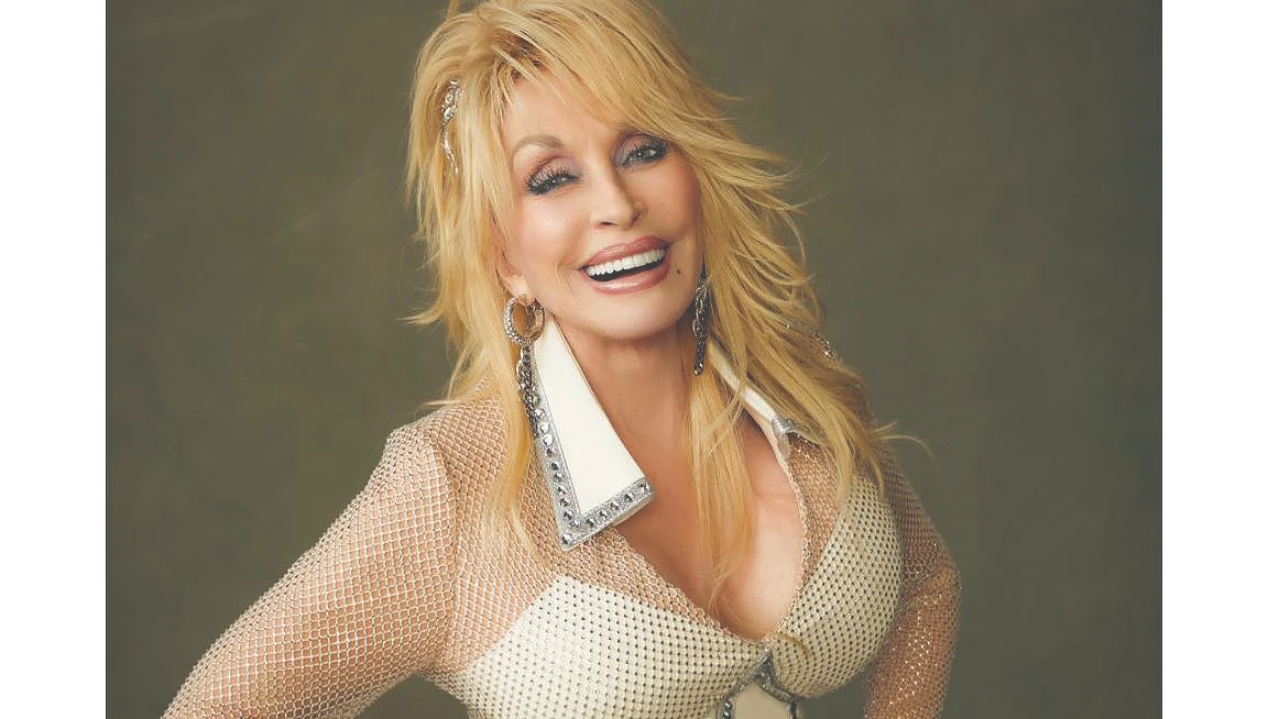 Неповторимата Доли Партън навършва днес 80 години но ще пропусне