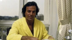 Хулио Иглесиас иска прекратяване на разследването за сексуално насилие