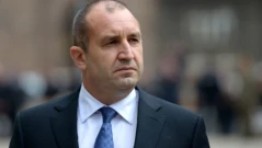 Румен Радев внесе оставката си в Конституционния съд