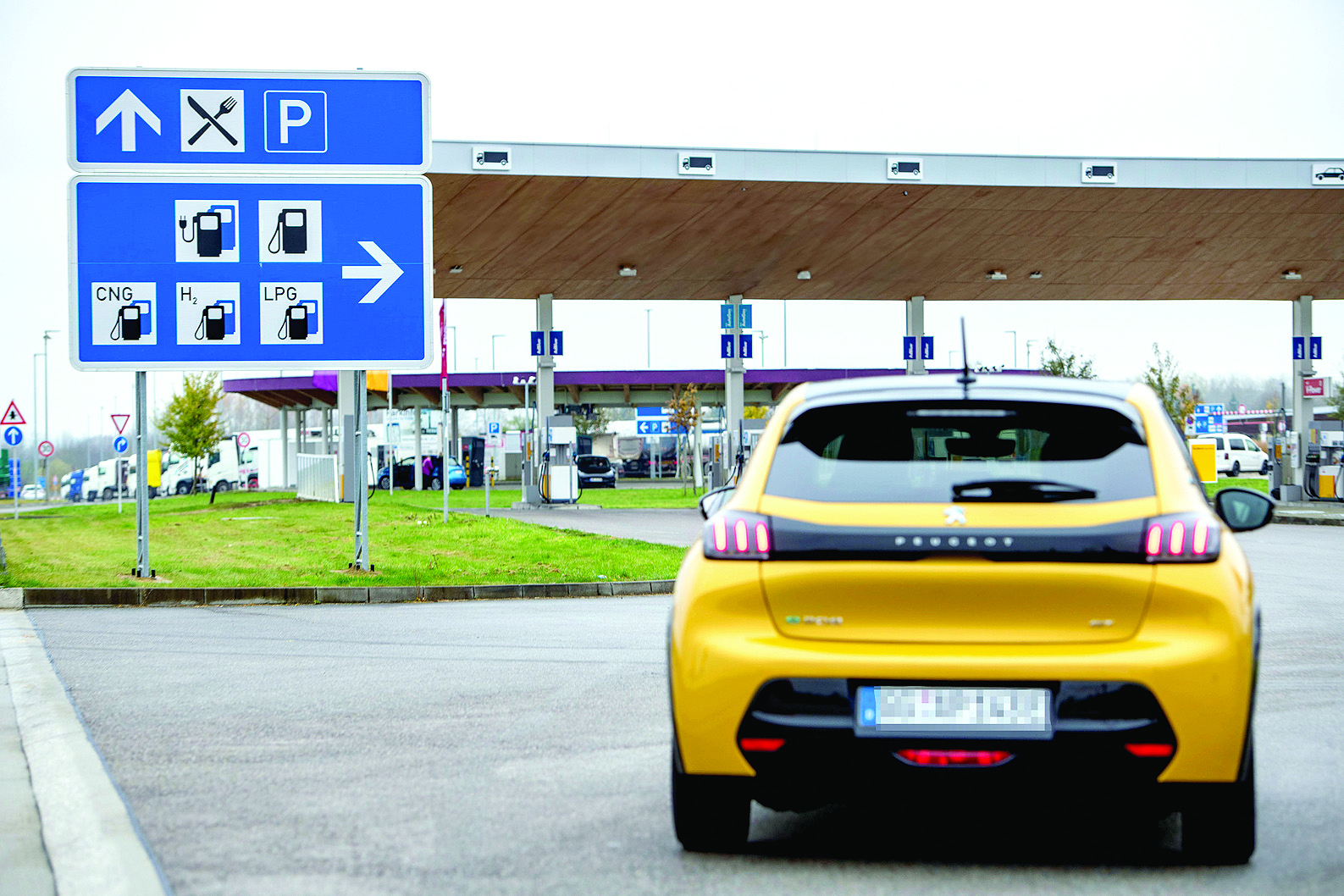 Бензиностанциите в Европа започват да адаптират бизнеса си към прогнозирания