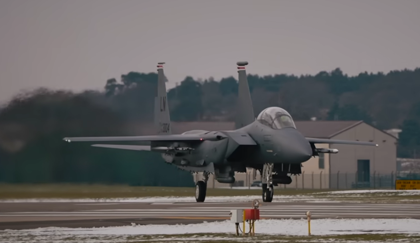 Съединените щати прехвърлят значителни военни сили в Близкия Изток на