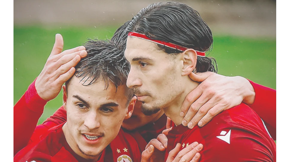 Христо Янев тепърва ще мисли какъв да бъде титулярният състав