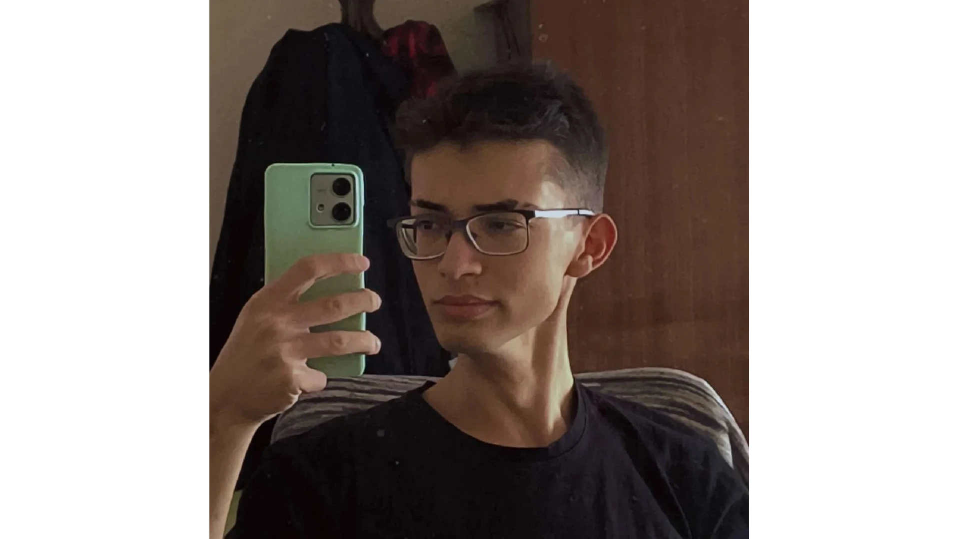 В баташкото село Нова махала настроенията са поляризирани винят учителка