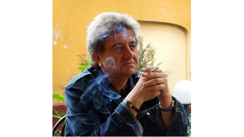 Напуснах Съюза на българските писатели още преди десет години защото