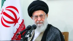 Хаменей е в бункер в Техеран, опасявайки се от американска атака