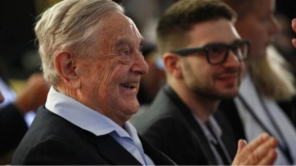 Градската десница се превърна в селския идиот Има една стара