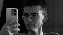 Пратиха психолози от София да работят със съучениците на самоубилия се Билгин