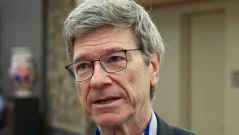 Сакс: Нито Зеленски, нито европейските му партньори имат стратегия