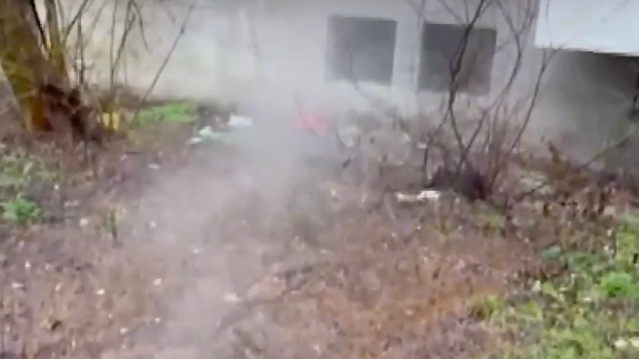 Жители на столичния квартал Дианабад сигнализират за сериозна авария в