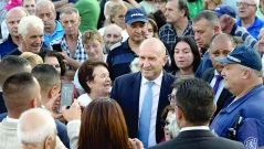 Румен Радев предпочитан от жените и от хората над 50