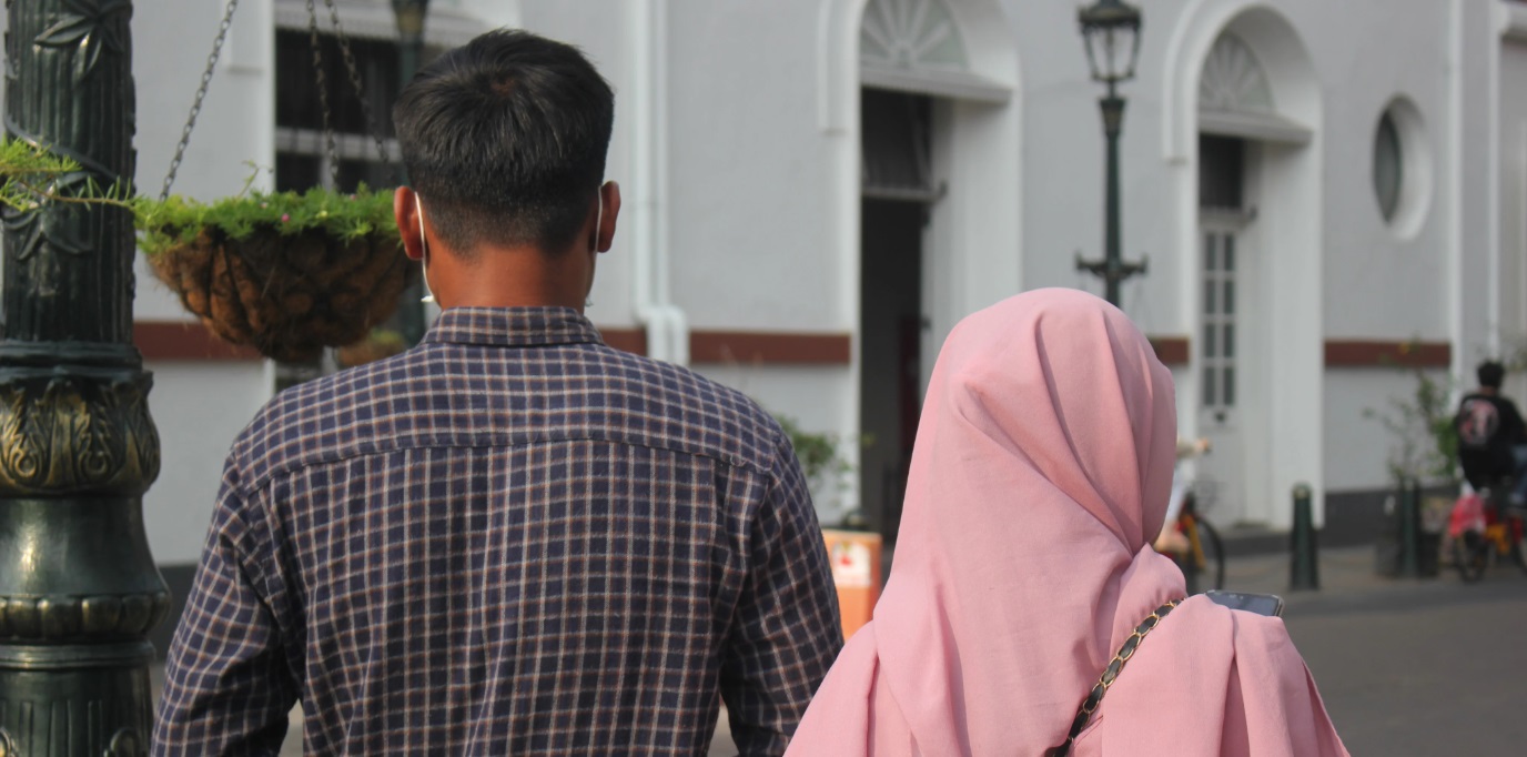 Мъж и жена осъдени от ислямски трибунал за извънбрачни сексуални