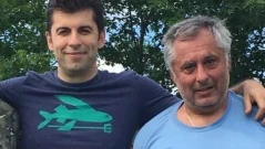 Бащата на Кирил Петков: Изпращат го за скенер на мозъка, за да проверят за наркотици