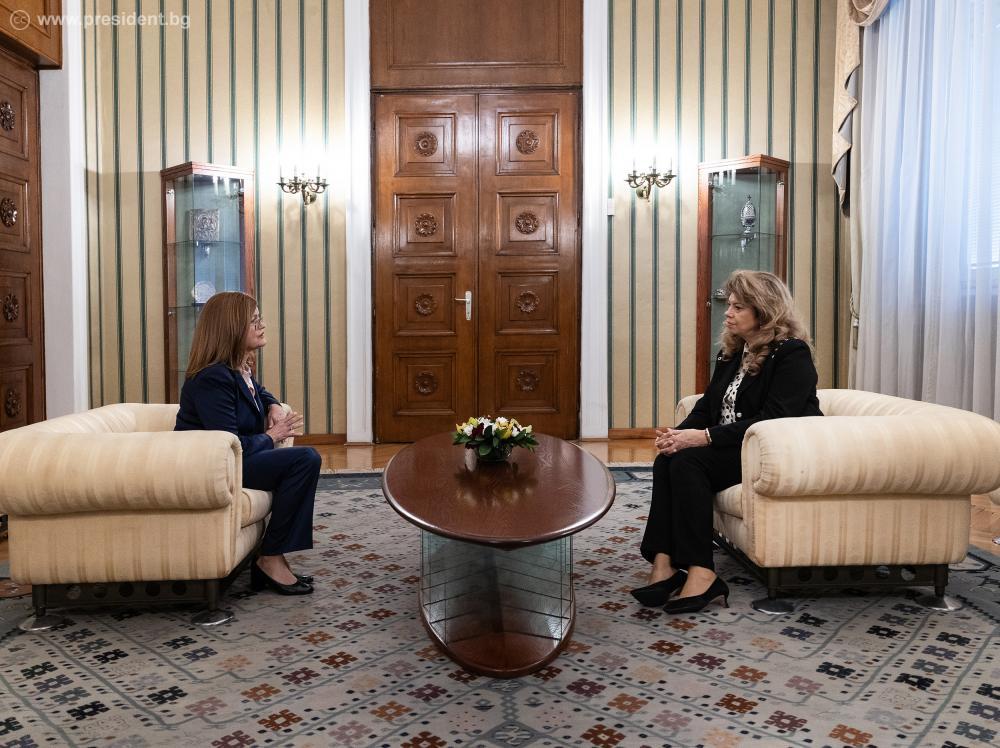 Президентът Илияна Йотова няма краен срок да обяви избора сиКрай