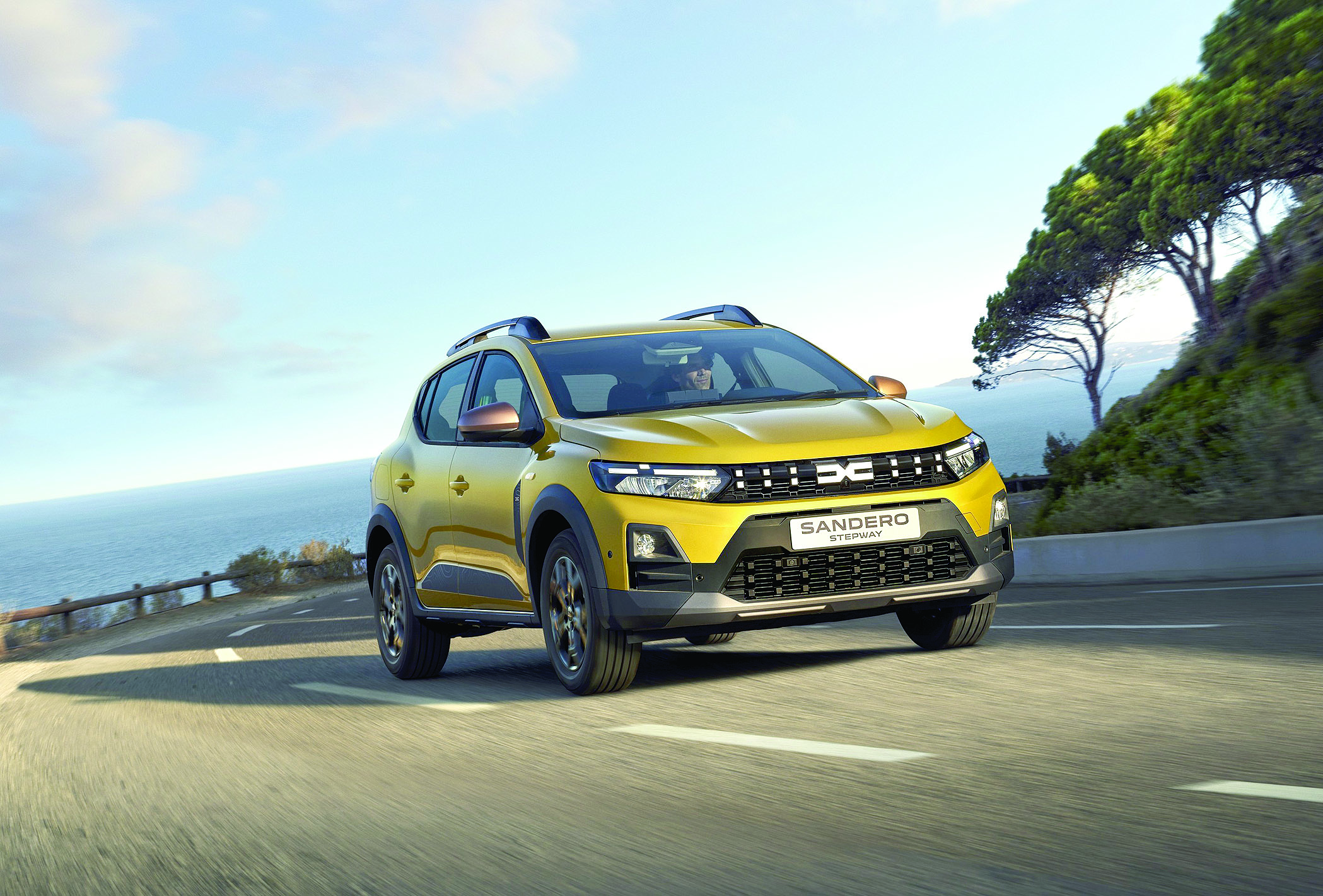 На юг се търсят по евтини модели на север купуват