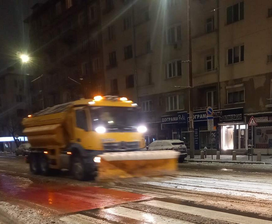 През изминалата нощ на територията на всички 24 района на