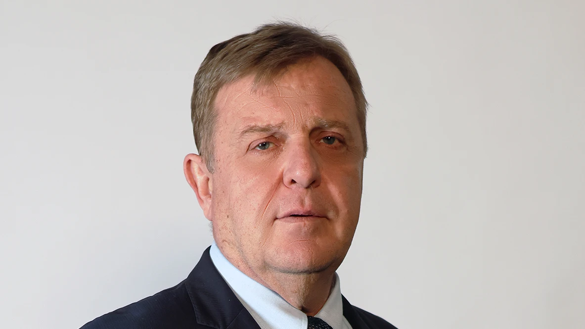 Трябват спешни мерки за да не изпаднем в енергийна криза