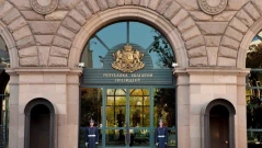 Президентът започва консултациите за служебен премиер с ГЕРБ и ПП-ДБ