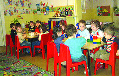 2232 яслени места в София са под риск ако медицинските