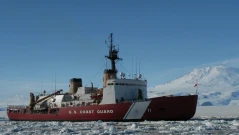 Финландия строи ледоразбивачи за САЩ