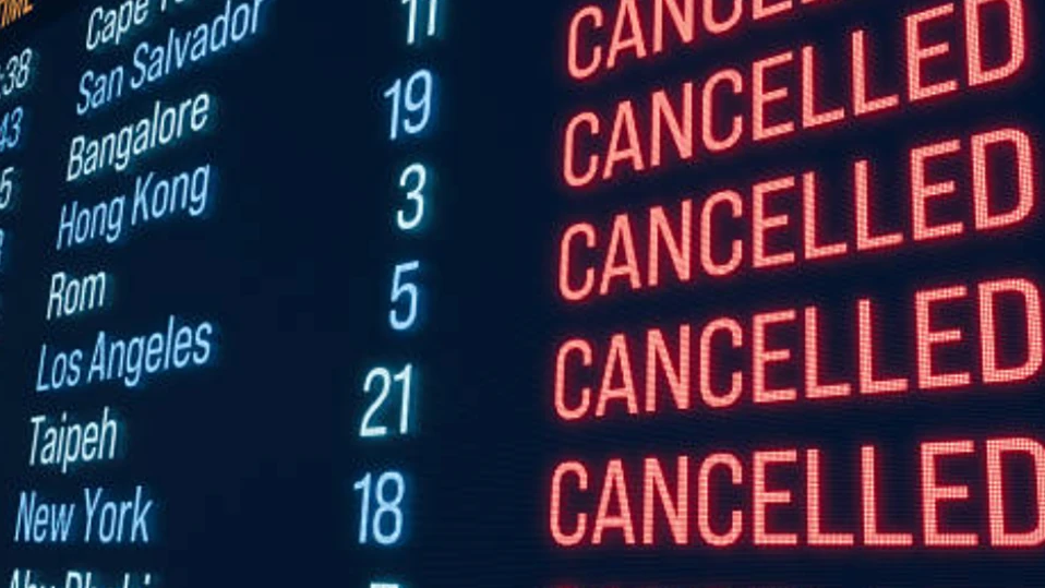 Заради лошите метеорологични условияЛетището в Берлин съобщи в четвъртък сутринта