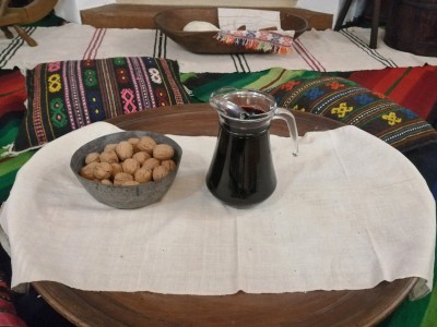 Мечтата за плодородие на лозятаСвещеникът Валентин излекувал с любовно послание