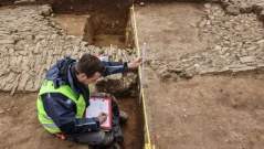 Археолози откриха римско светилище на Митра под Стария град на Регенсбург