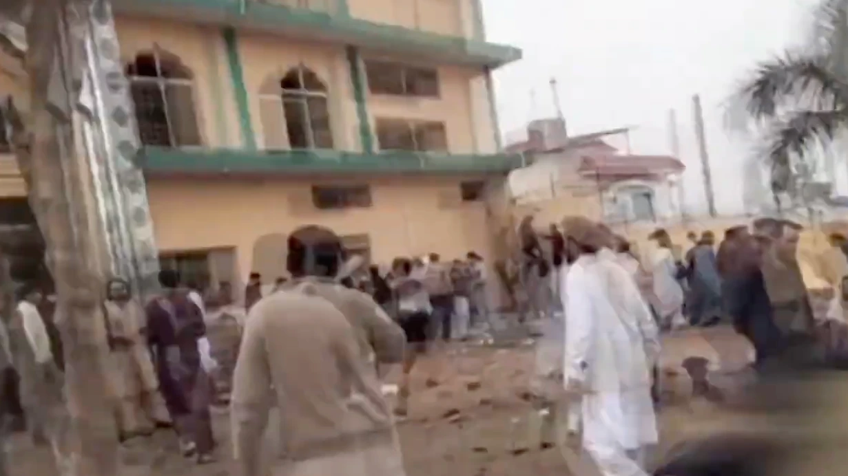 Най малко 31 души бяха убити а 169 са ранени