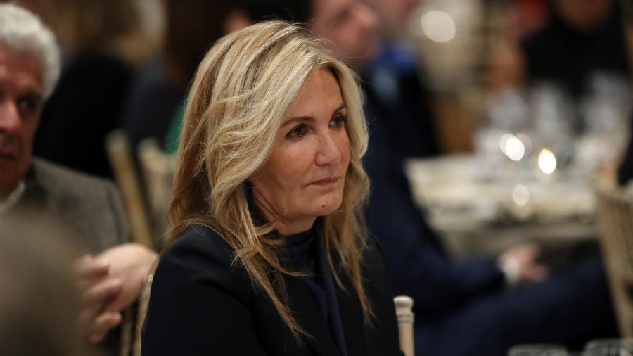 Марева Грабовски Мицотаки е претърпяла операция на двете ръцеМарева Грабовски