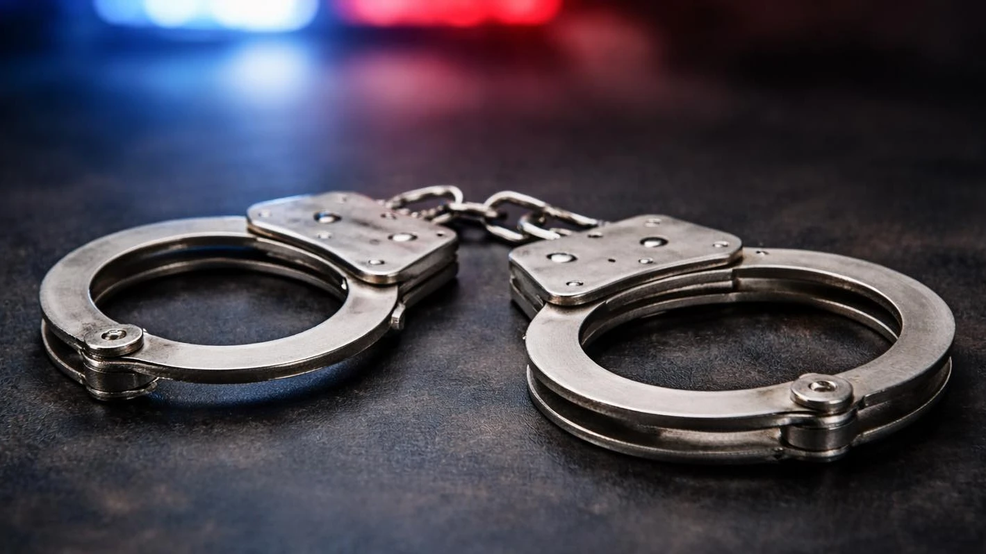 Арестуваният е рецидивистВарненски полицаи установиха и задържаха нападателя който в