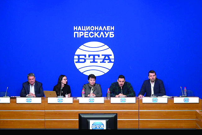 Създават условия за прехвърляне на топката потребителите няма да бъдат