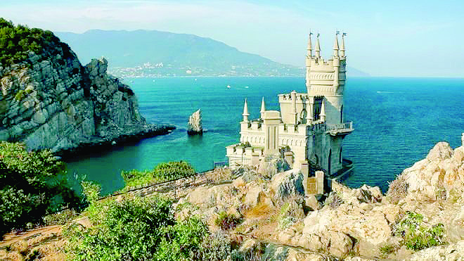 Международната общност е свидетел на съществени различия във външната политика