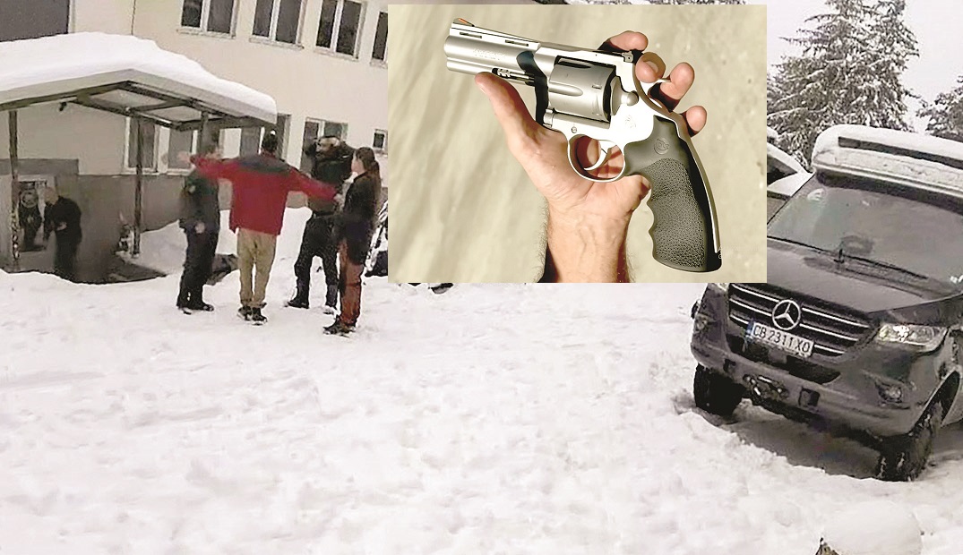 Графолози изследват писмени бележки за духовно пречистване и сексуални практики