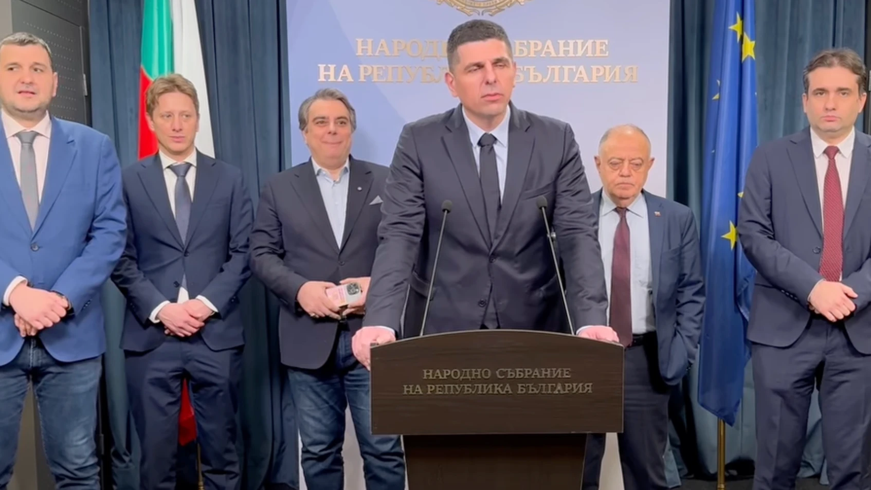 Синът ми лъже Иво не го е насилвал сексуално Няма