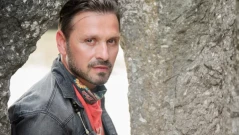 700 лв. сметка за ток получи актьорът Александър Сано