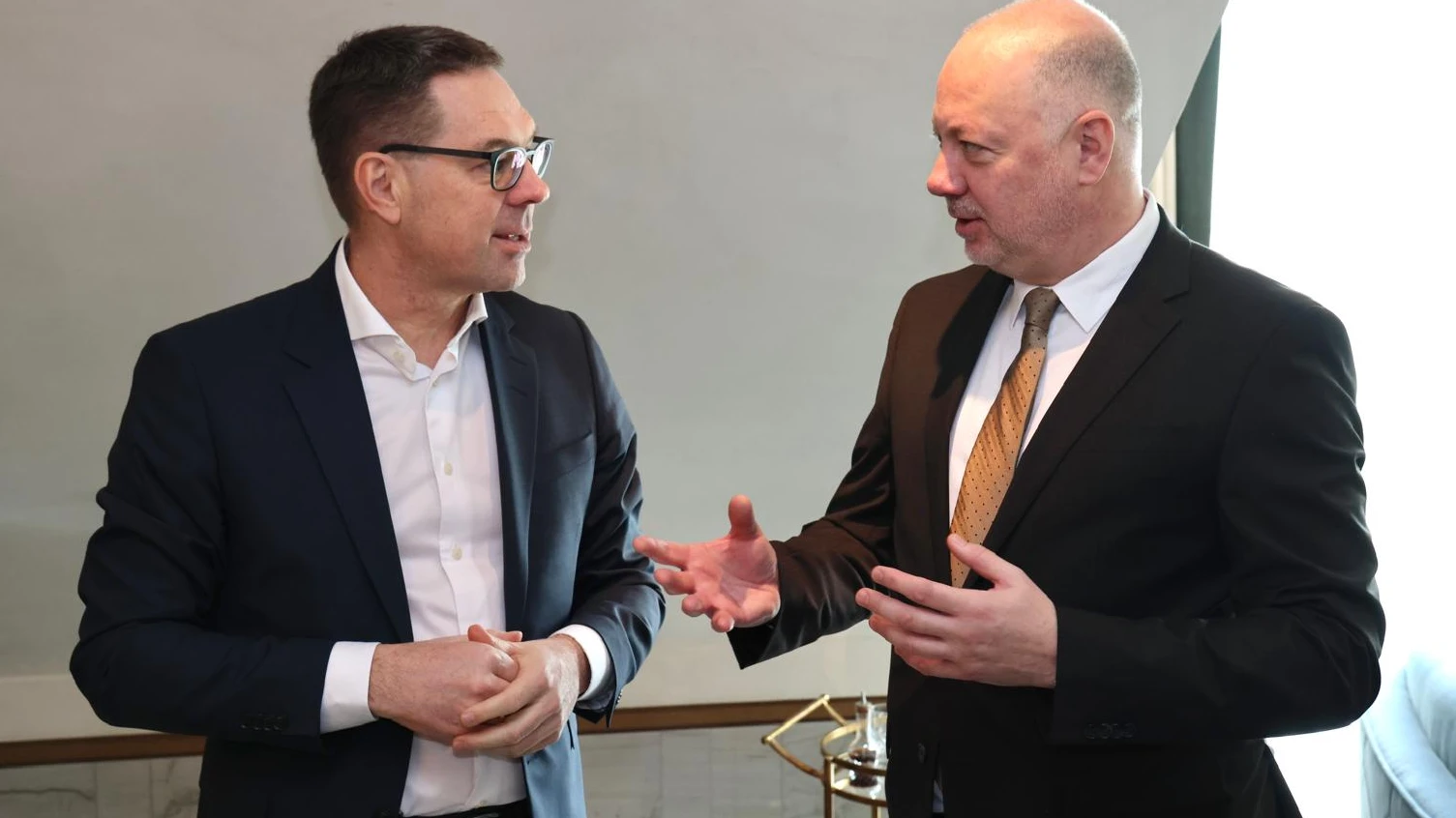 Възможностите за партньорства в изграждането на европейска информационна инфраструктура и