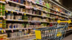 Цените на плодове, зеленчуци и основни продукти скочиха нагоре