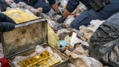 Злато за 120 000 евро в боклука: Как мъж изхвърли състоянието си по погрешка