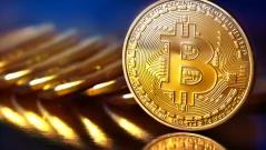 Биткойнът продължава да поевтинява за пореден ден