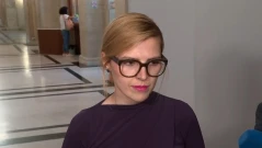 България не подкрепя налагането на санкции срещу руския патриарх Кирил, каза министър Велислава Петрова
