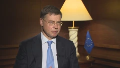 Домбровскис: ЕС ще плаща 3 милиарда евро годишна лихва по заема на Киев