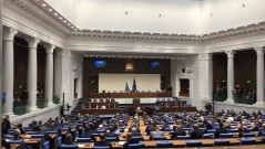 Председателят на ДАНС да предостави на парламента информация за управителя и подуправителя на НЗОК