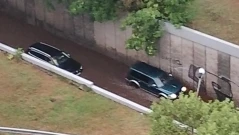 Шофьори бедстват в наводнена София, дърво смаза кола в центъра (СНИМКИ и ВИДЕО)