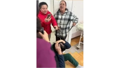 Две ромки отиват на съд за побой на лекар и мед.-сестра