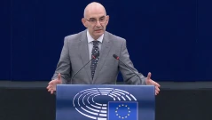 Петър Волгин пред ЕП:  Държавни ръководители, които се прекланят пред нацистки престъпници, няма как да преговарят за членство в Европейския съюз