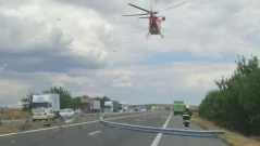 Въздушна линейка транспортира до Бургас млад мъж, оцелял в смъртоносното меле на "Тракия"