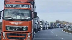 Спират тировете по "Струма" през уикенда, улесняват трафика към Гърция