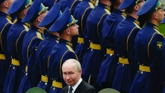 Италия и Франция торпилираха санкциите на ЕС срещу военните на Русия