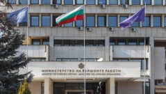 МВнР е получило нота от посолството на Иран заради американските самолети-цистерни на „Безмер“
